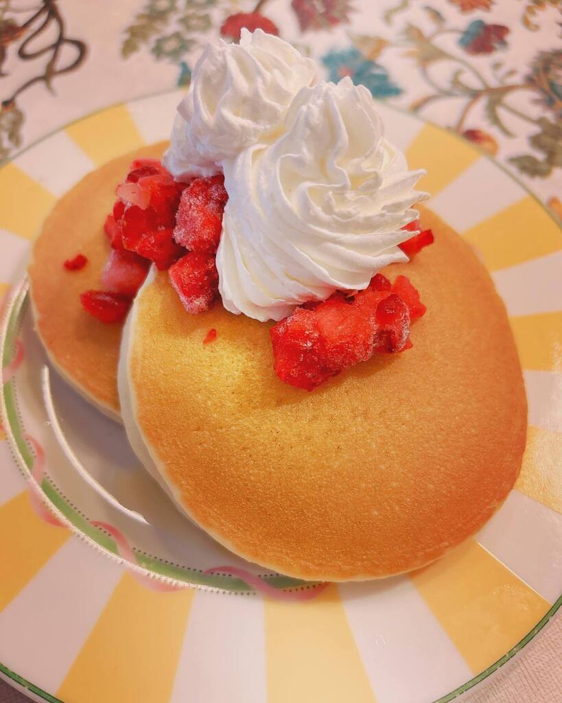 housingtrust's tweet photo. セブンイレブンパンケーキを次男のおウチおやつにしました🥞👍 https://t.co/KBJgo4d7GQ