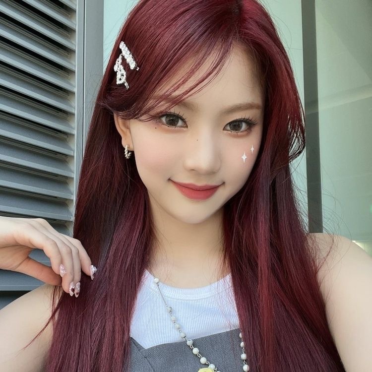 i06mw's tweet photo. looking for moots !

ᜊ hello ! i’m lai she / her 
not new to #kpoptwt &amp; #stantwt 

ᜊ ults : seventeen, nct, stayc, blackpink 
ᜊ stan : bts, txt, lesserafim, nwjns, enhypen
ᜊ biases : wonwoo, dokyeom, jaehyun, isa, jennie 

↻ / ♡ to be moots &amp; spread https://t.co/2KJgABTZqs