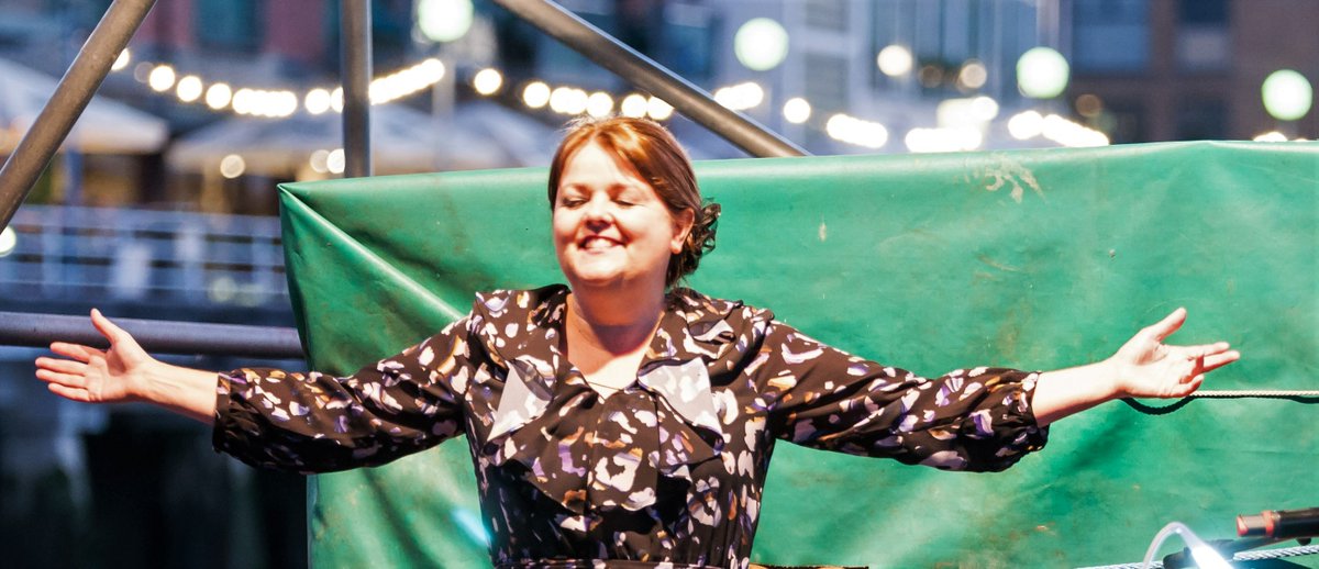 Royal Fairytales by Sally Pomme Clayton

On Saturday 6th May storyteller Sally Pomme Clayton performs royal fairytales to celebrate the King's coronation.

Central Library, Bexleyheath 11am to mid- day

FREE tickets from our Eventbrite page eventbrite.co.uk/o/bexley-libra…