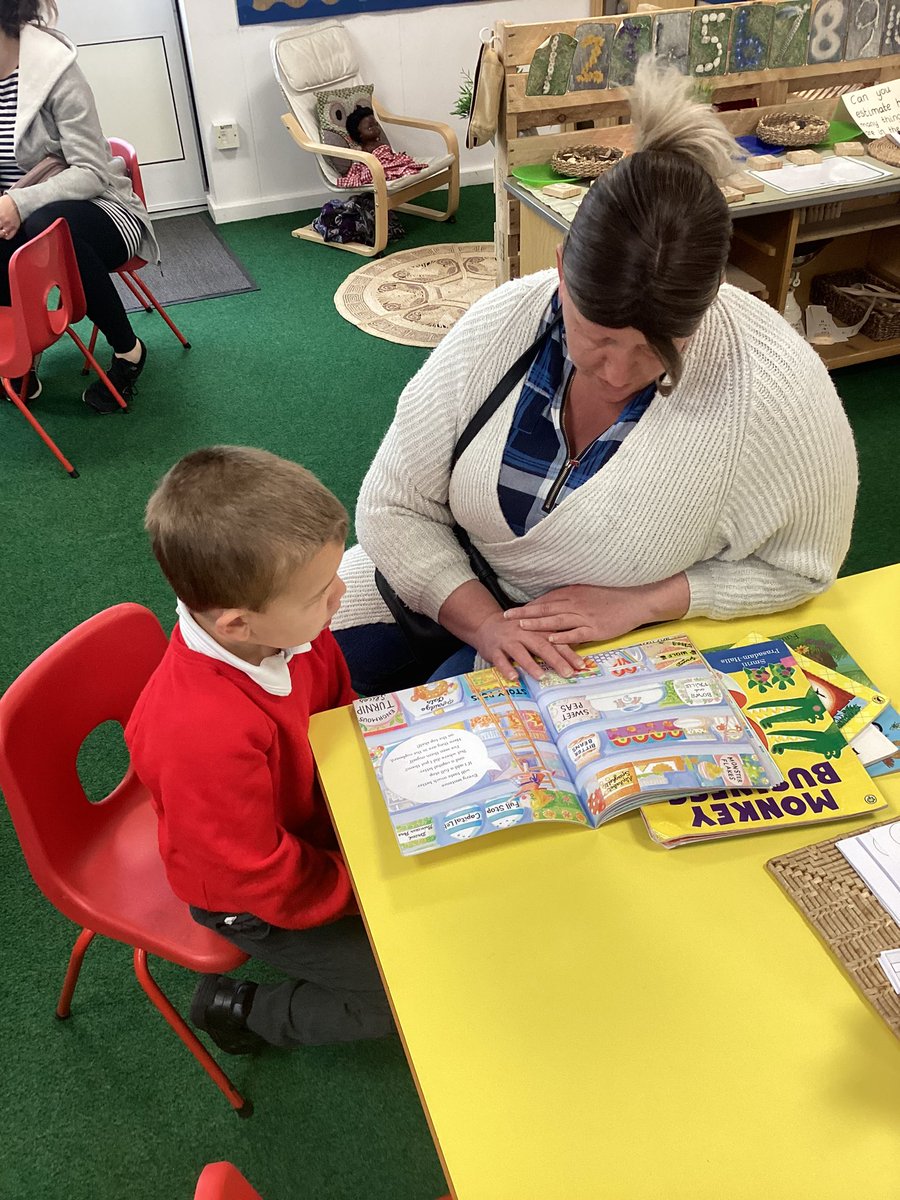 Thank you to all of our parents who attended this morning’s ‘Stay and read’ sessions. It was lovely to see so many parents sharing their love of reading with the children. 📚#readingforpleasure #readingcommunity