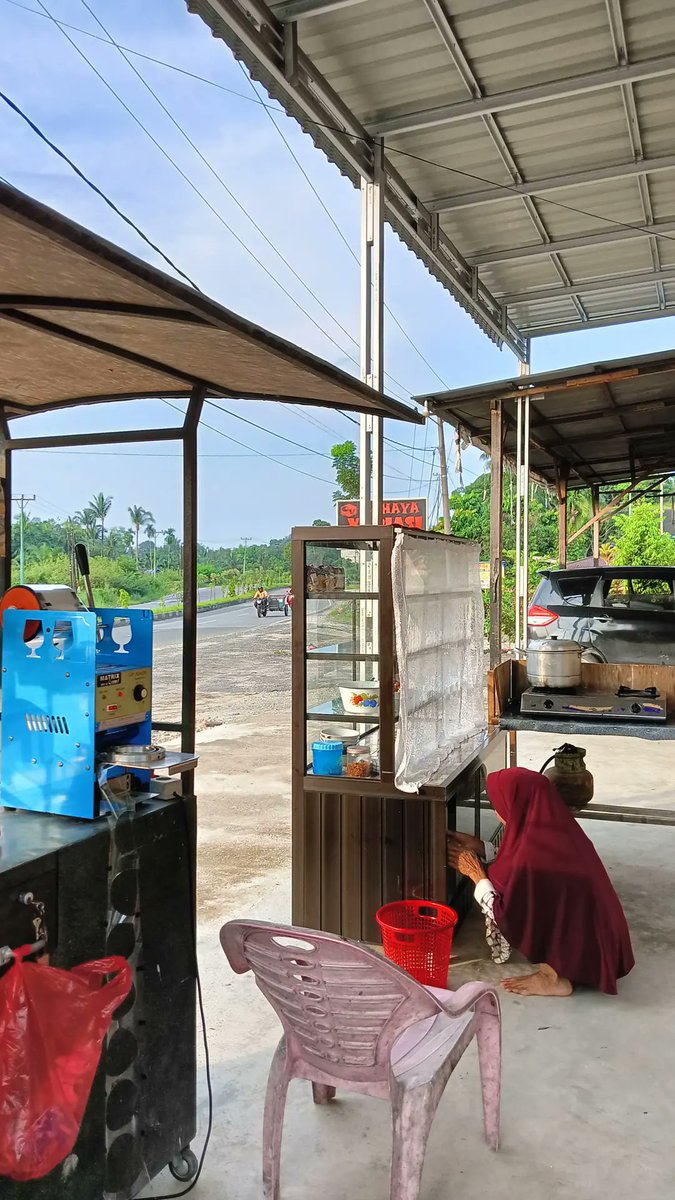 Yang rindu
Yang rindu
Sini sini
Kita udah buka ya

☺️☺️