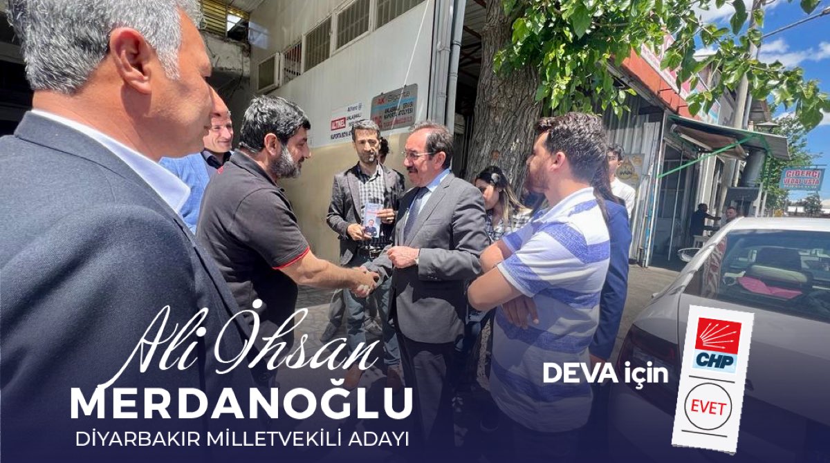 IhsanMerdanoglu's tweet photo. 📌Bugünkü saha çalışmamızın 3. durağı olan Diyarbakır 1. Sanayi Sitesi esnafını teşkilatlarımızla beraber  ziyaret ettik.

📍Yenişehir

@alibabacan @devapartisi @diyarbakirdeva https://t.co/6j8b5ugzs4