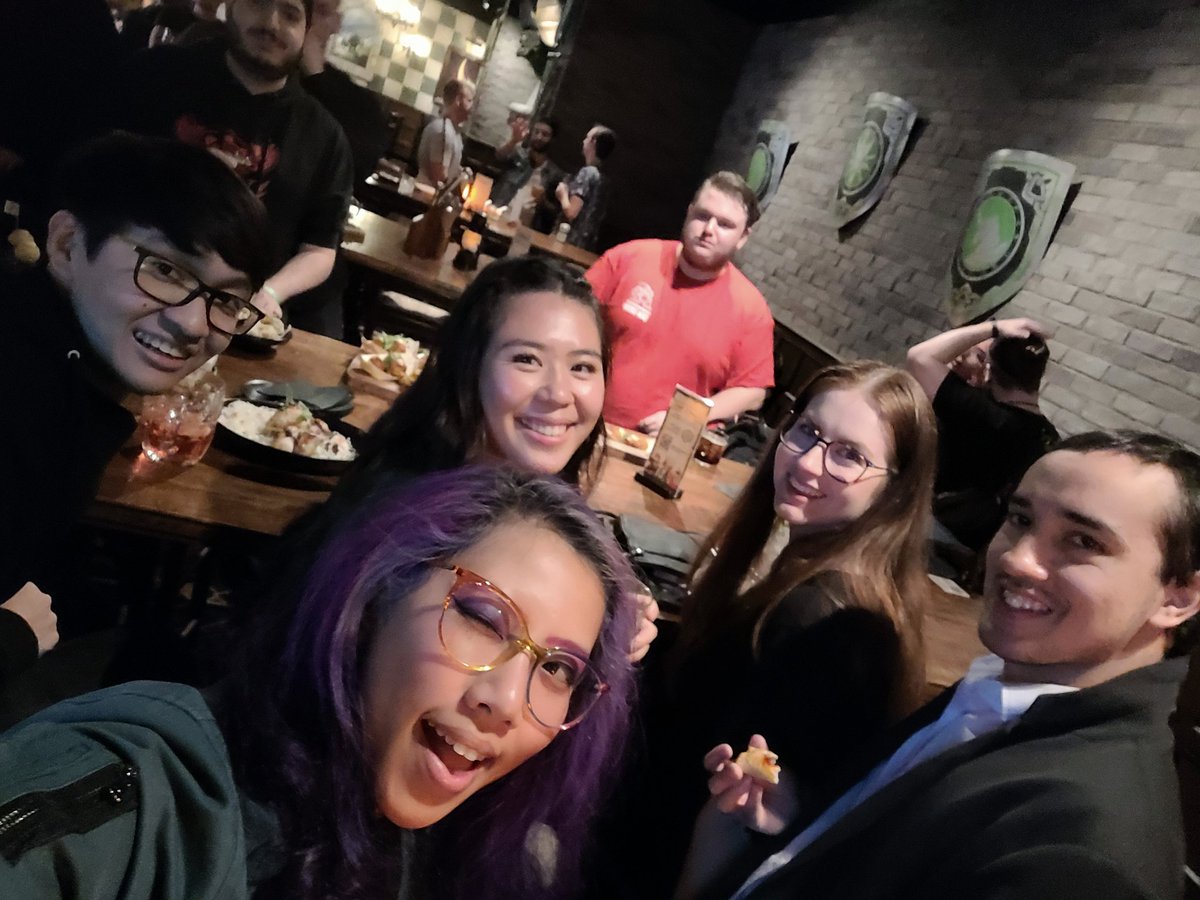 Kydrasaur's tweet photo. It's an honour to even be at the same event as @ESLAustralia , let alone be a part of it.

ESL Australia work hard, play hard and slay hard to bring games to reality. It makes my heart so full to call them my work fam 💙 https://t.co/KcPFNlAWqU
