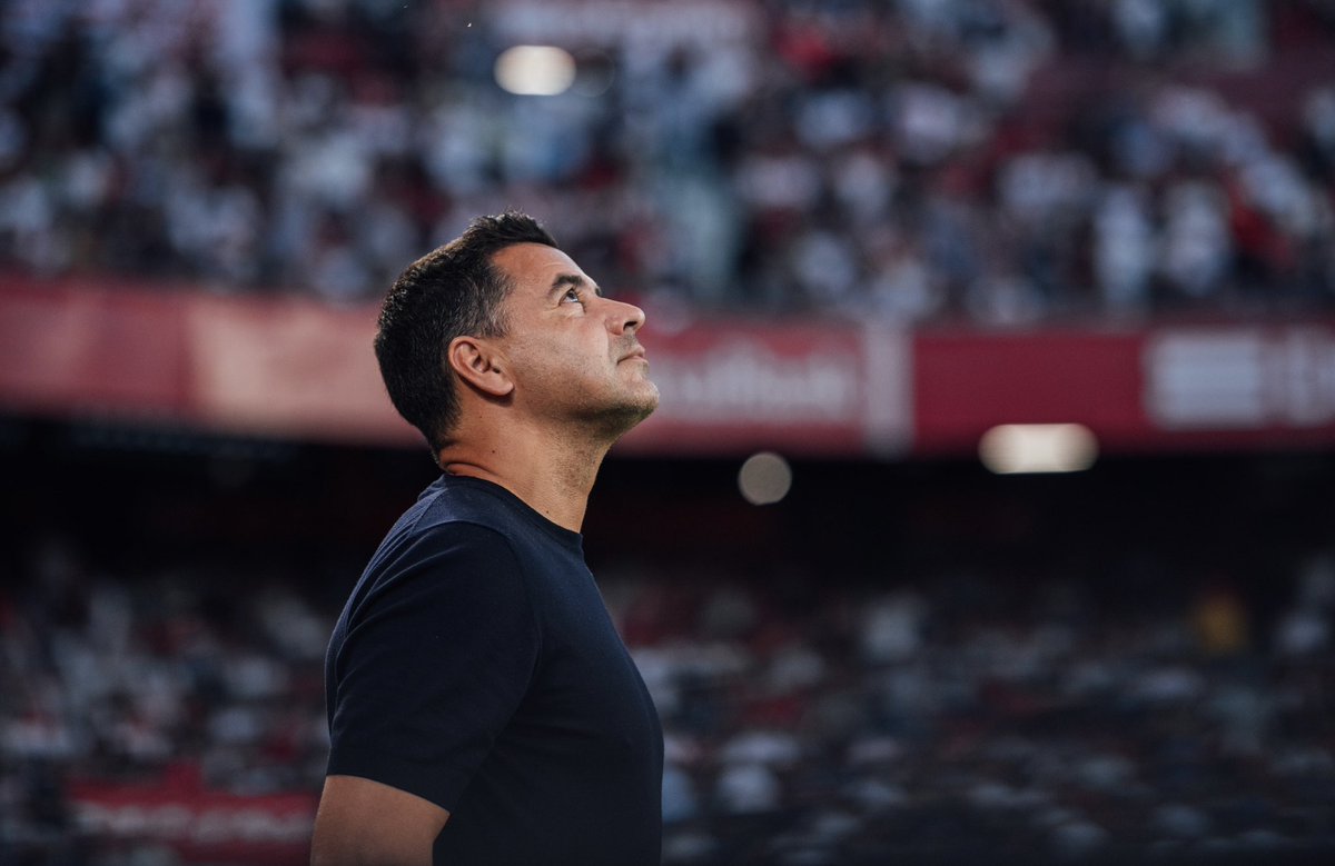 Michel8Sanchez's tweet photo. Estoy seguro de que cada uno se va a dejar todo en el campo para poder llegar lo más arriba posible. Este club quiere seguir haciendo historia y dando alegrías a su gente. 

#GironaFC #OrgullGironí https://t.co/1YZhM2mWJA