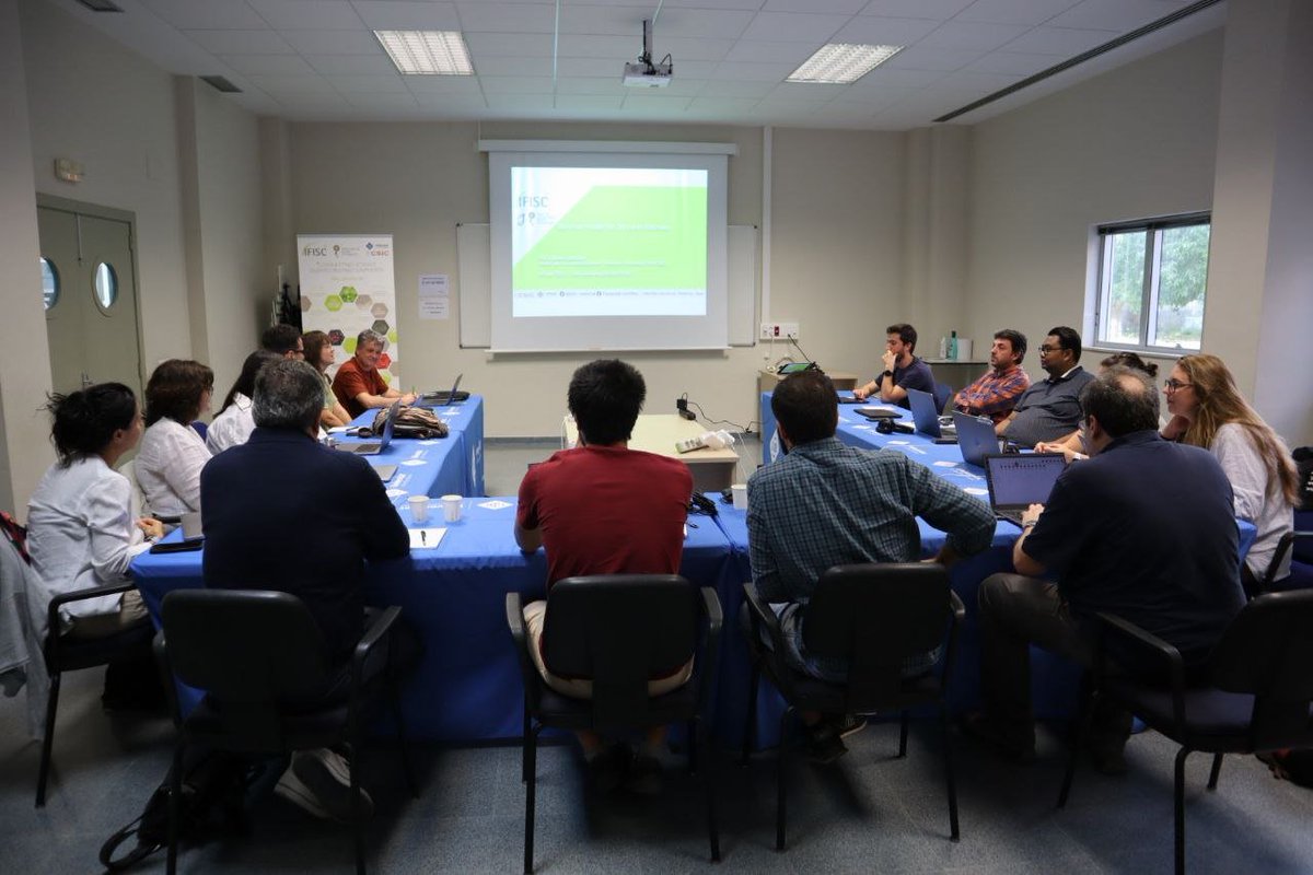 🌊🦀🦐 From May 2 to 4, IFISC (UIB-CSIC) will host a workshop on corals in which the latest advances on the dynamics of coral reef formation, the impact of climate change, their role in marine biodiversity, etc. will be shared.