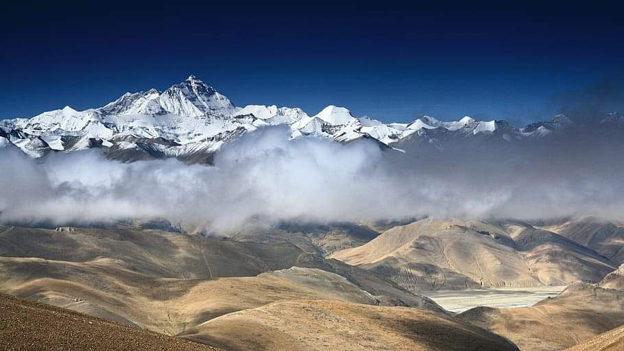 Navhind_Times's tweet image. Record 466 climbing permits granted for Mount Everest! Read more here: navhindtimes.in/2023/05/02/nat…
.
.
.
#mountainlife #mounteverest #climbinglife #climbingmountains #NationalNews #navhindtimes