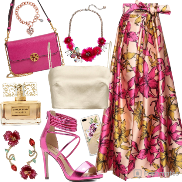 FashmatesApp's tweet photo. Happy Tuesday Outfit Ideas!
Trendy look designed by one of our Pro Stylists @sweetjollylooks
Wanna shop for this look? Design yours! Explore only @fashmatesofficial!

#tuesdayvibes #fashionaesthetic #shoplook #virtualfashion #outfitidea #stylehunt #polyvore https://t.co/n44sDiyB6x