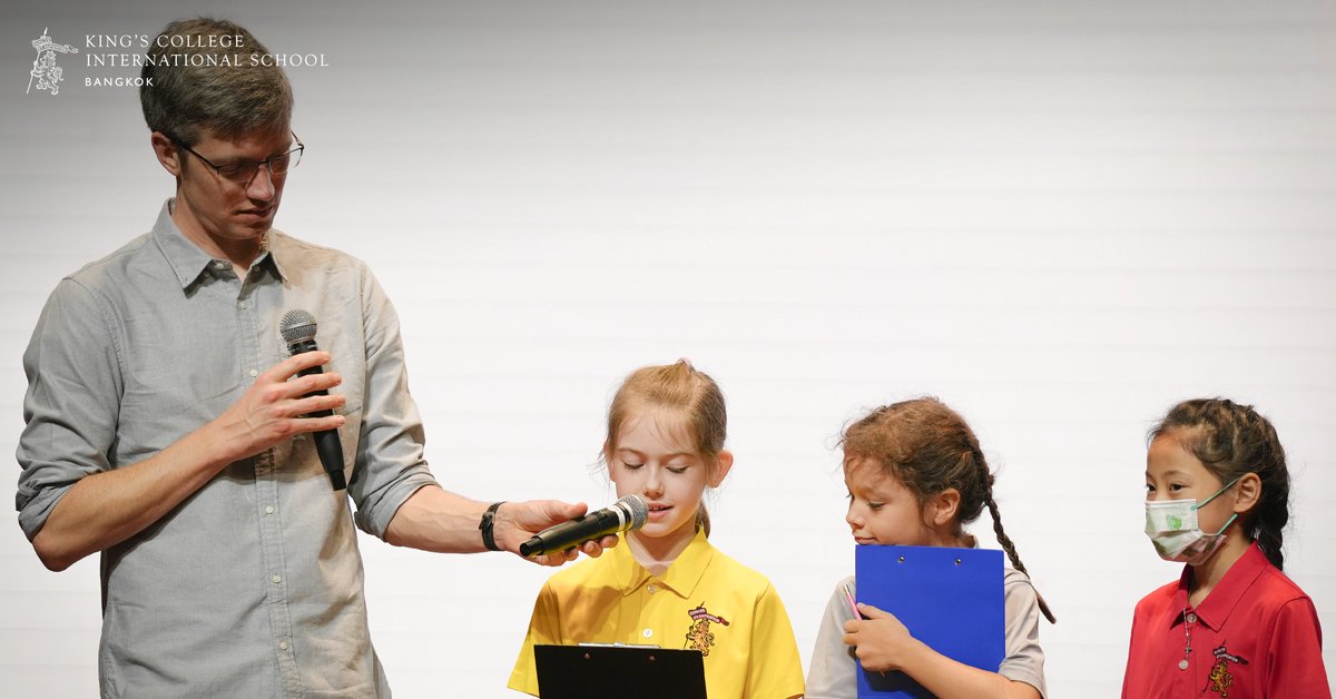 Kingsbangkok's tweet photo. Recently, our students at King's Bangkok had the incredible opportunity to work with Simon Mole, an acclaimed poet from the UK. He guided the students through the poetry writing process and treated them to a reading.
#GrowTogetherGoFurther #KingsBangkok https://t.co/SSV4g3hm7k