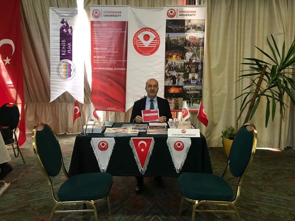 Üniversitemiz KÜNİB Fuarında Tanıtıldı 
Ayrıntılar için:
gumushane.edu.tr/hdetay/univers… 
#künib #fuar #tanıtım #gümüşhane