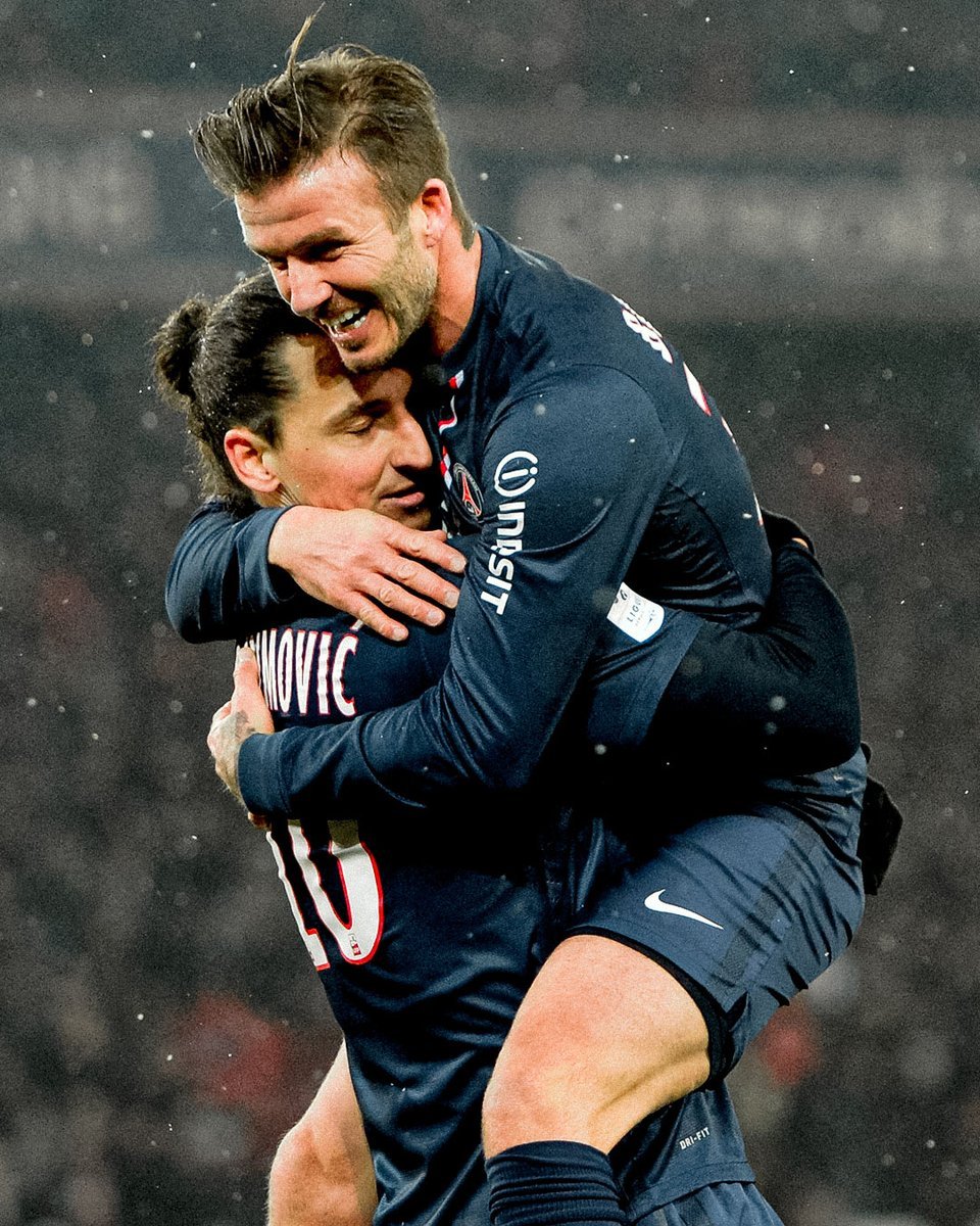 Ligue1_Arab's tweet photo. مسيرة كروية حافلة بالانجازات اختُتمت هنا! ✨ 

نحتفل اليوم بعيد ميلاد الأسطورة ديفيد بيكهام 😍 https://t.co/CcJiciYl7X