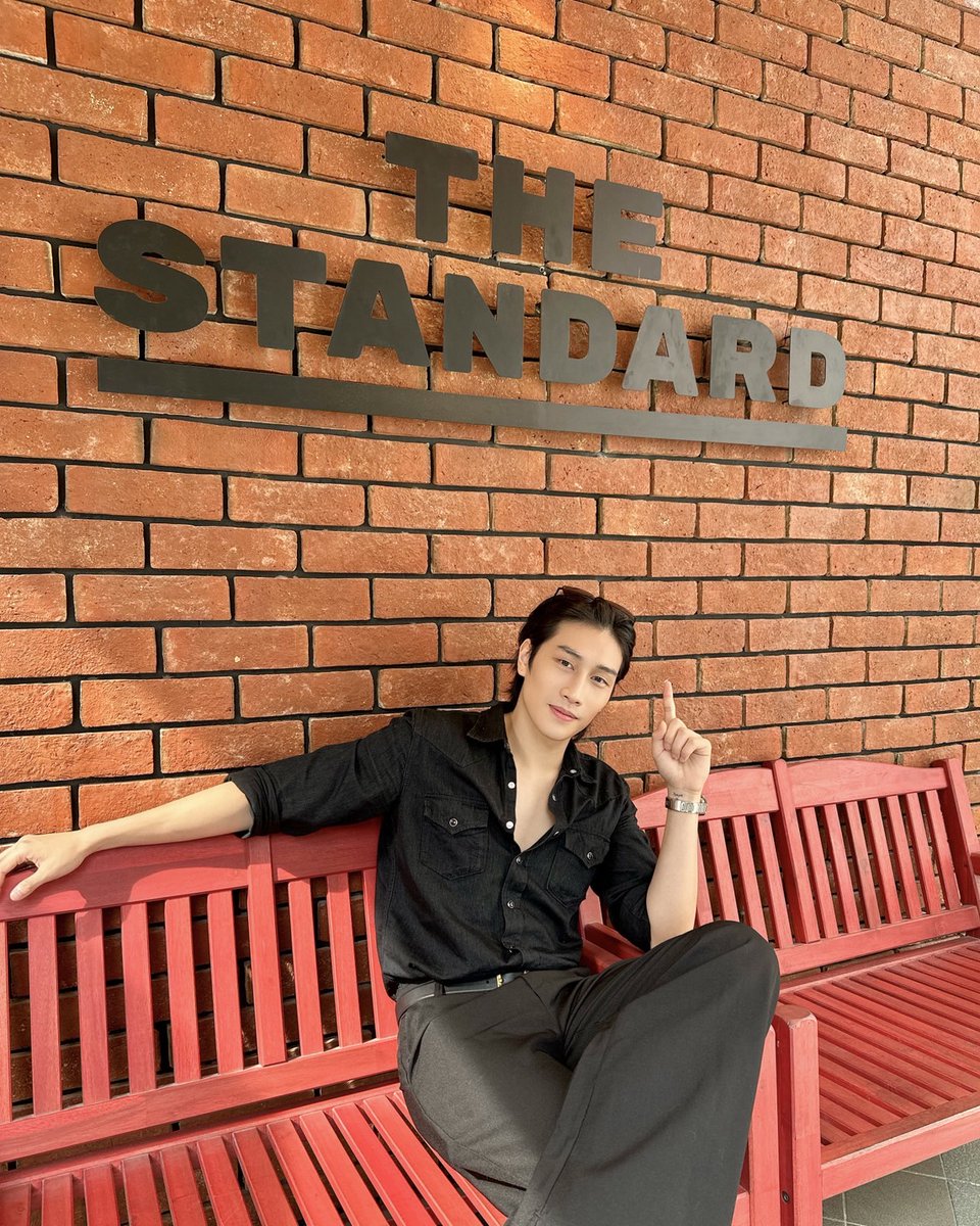 biblesumett's tweet photo. Hey guys, Im here at THE STANDARD for @KNDTheStandard podcast. Please stay tuned. https://t.co/hn5NhBh7Rb