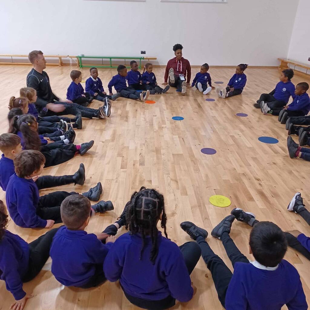 1DegreeAcademy's tweet photo. We have the most supportive parents! Big thanks to one of our #Reception parents for volunteering to run some fitness classes with our students.
If you would like to get involved please get in touch with your Class Teacher or a member of the Leadership Team.
#HealthAndFit… https://t.co/GBaq55seFH