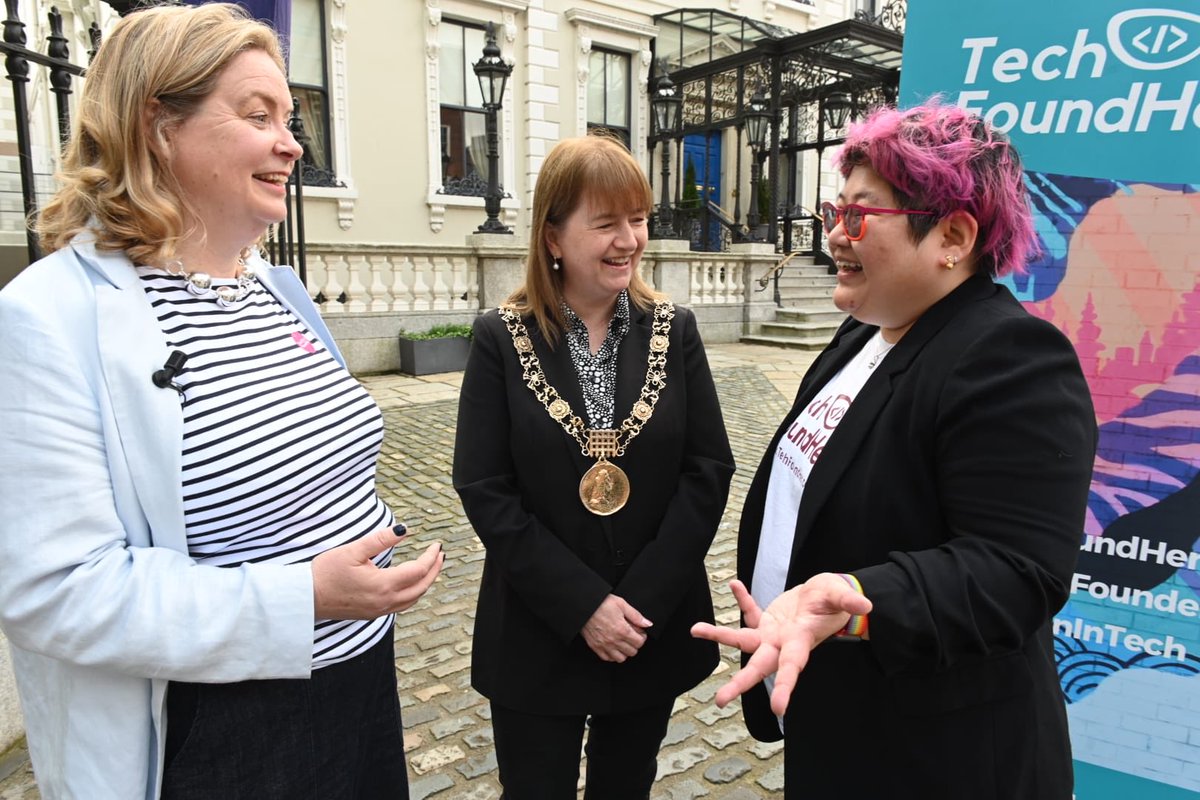 caroline1conroy's tweet image. Delighted to open the #TechfoundHer Bootcamp this morning. Great to hear from so many amazing female entrepreneurs. Women to women mentoring 💪 ⁦@LordMayorDublin⁩ ⁦@LEODublinCity⁩ ⁦@DubCityCouncil⁩ ⁦@TechFoundHer⁩