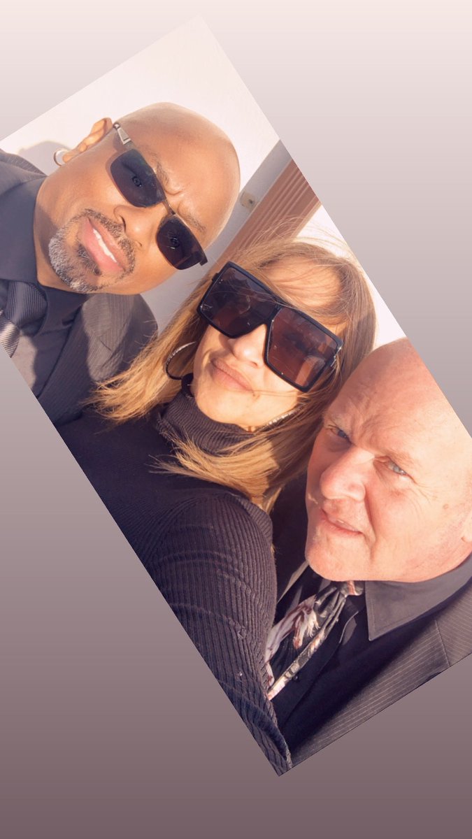 _LovingELLE's tweet image. My❤️Beats…My Brothers!!
@fox5dc 
#Gooddaydc #NationalBrotherandsisterday