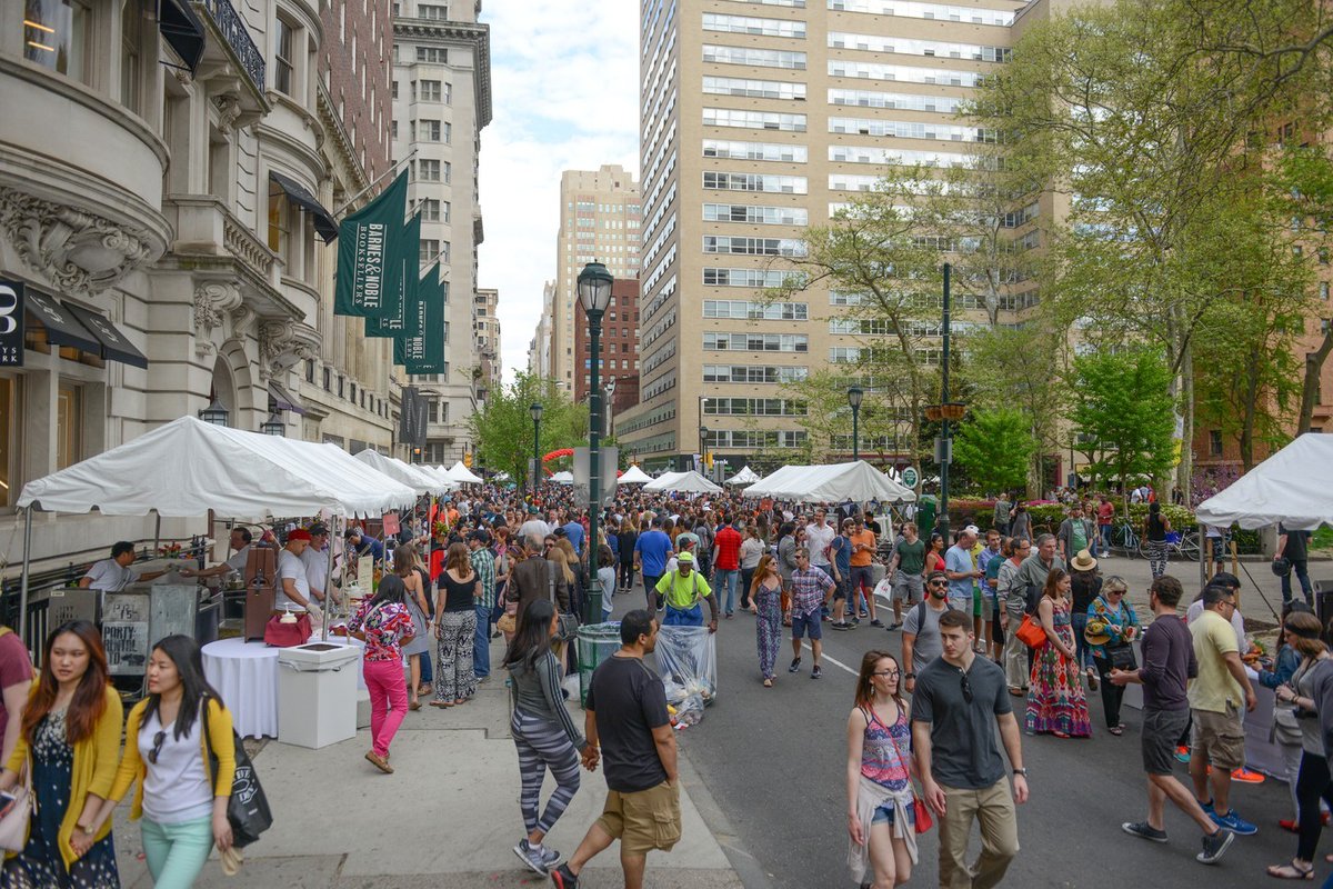 The Rittenhouse Row Spring Festival is back this Saturday from 11am-3pm! Back after a long hiatus in 2019. Make sure you don't miss out on all the fun!

#lifeinphilly #makeitsunny #phillyspring #festivallife #springinphilly #phillylove #saturdaystroll #springfestival #phillygram