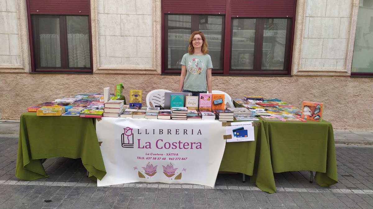 Llibreria La Costera tweet media