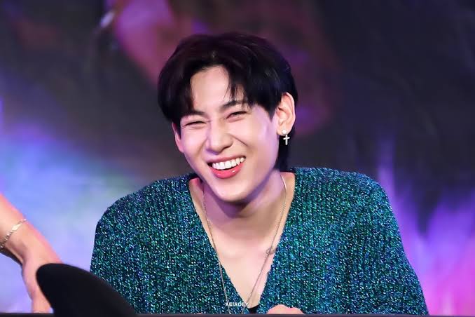 Haniiee131's tweet photo. 새일 죽가해 우리 young and rich 막내, 뱀미 🐍💚 Shoooot punoooo 🍻🥳🤣
#bambam1a #GOT7 #Ahgase https://t.co/lD5Uqc304D