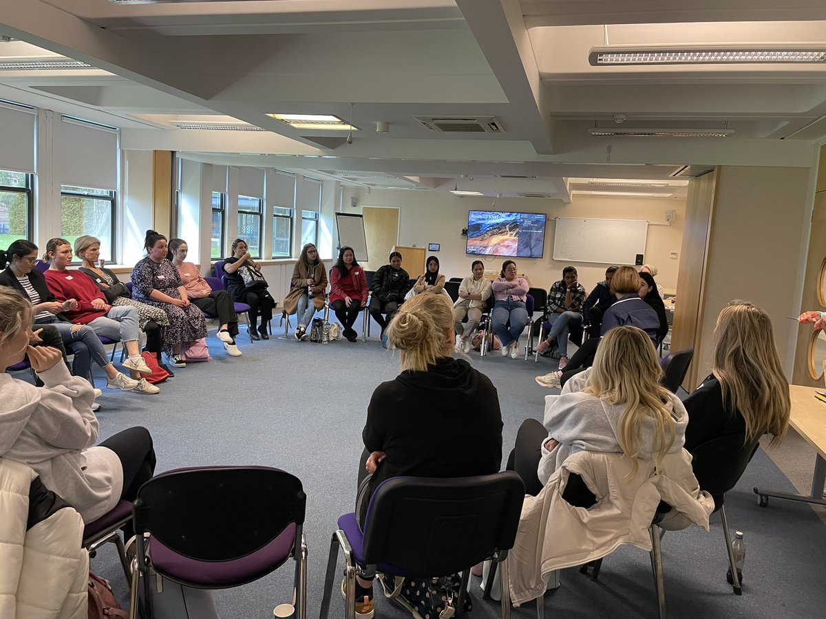 lindseymac12's tweet photo. TV&amp;W Neonatal Preceptorship Communication day. Working collaboratively with our lead Care Coordinator @LisaLeppard4 and @SimComm_Academy creating a safe environment for role playing challenging conversations. #beaneonatalnurse @TVWNeonatal @NNAUK1 @susipahill @JacintaCordwell https://t.co/V1W5T4PppI
