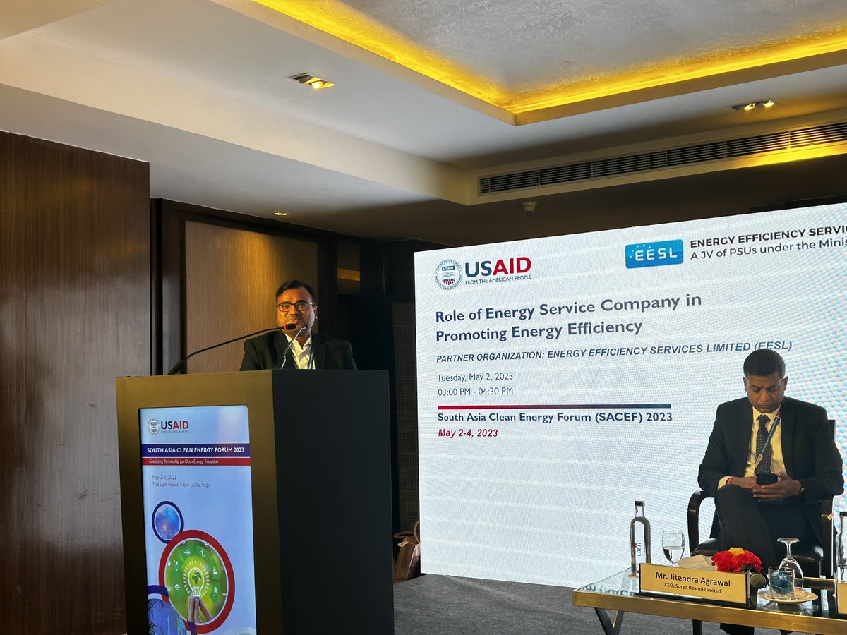 EESL_India's tweet photo. During his address, Mr. @AbhishekG1403, Head - International Business, EESL reiterated the importance of our #CleanCooking initiative & the significant impact it will have on the lives of last mile population in India. #EEDShow @MinOfPower @OfficeOfRKSingh @CEO_EESL @usaid_india https://t.co/bYbIAXzvhi