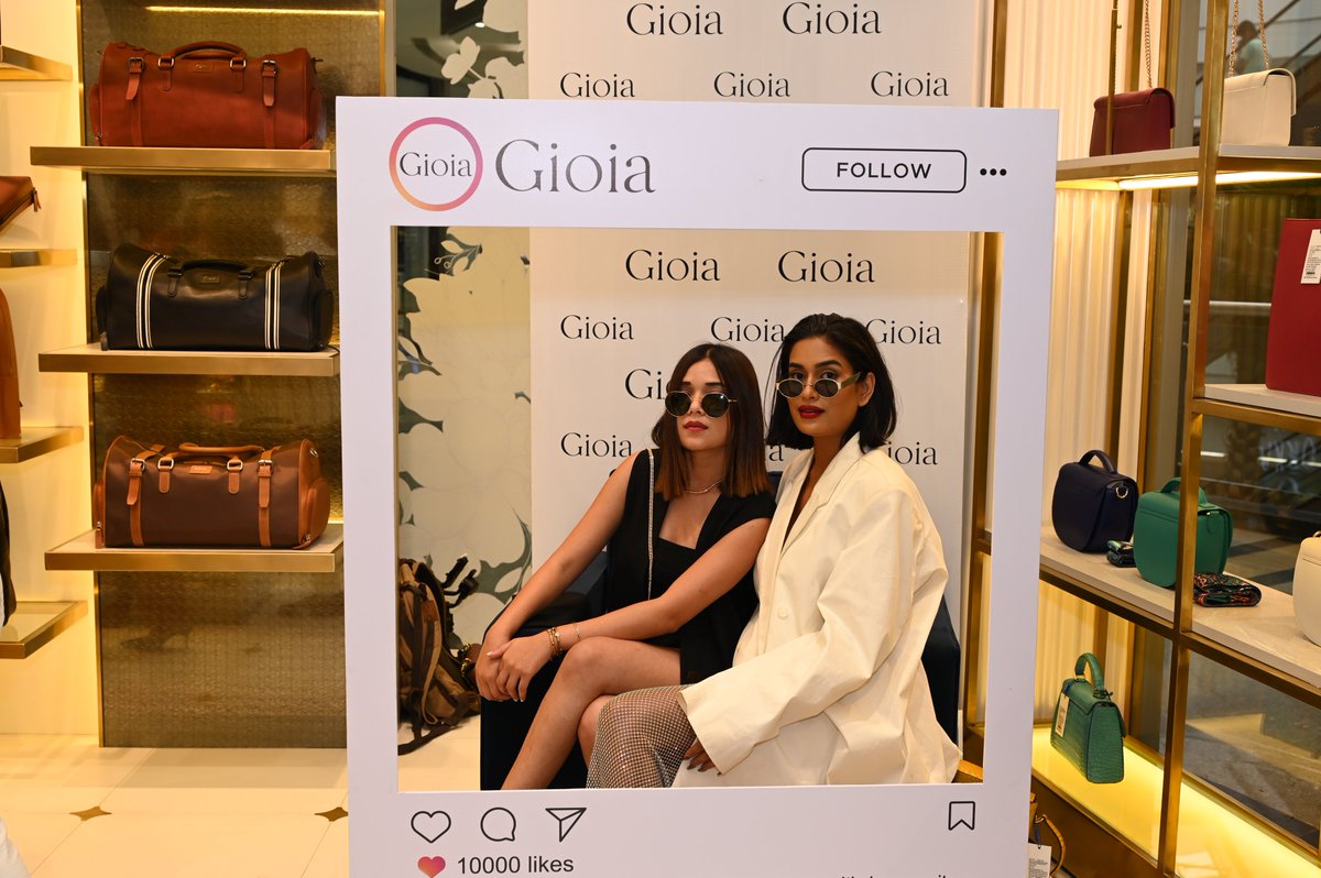 MarketcityKurla's tweet image. The wait is over as the newest addition to the #PhoenixMarketcity family has arrived with a bang! Gioia, the latest gem, has officially launched! ​

Head over to #MarketcityMumbai now and treat yourself to the dazzling world of Gioia.​

#MarketcityFashion #Styles #Trends