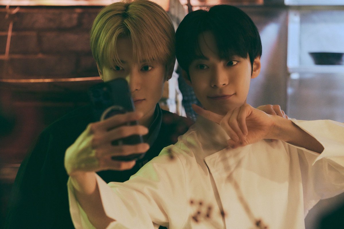 NCTsmtown's tweet photo. 🍑🐰🍽🐰🐶

#NCT_DOJAEJUNG #DOJAEJUNG #NCT
#Perfume #DOJAEJUNG_Perfume 
#THE_MUSIC_FILM #Triangular_Theory_of_Love https://t.co/JsIXrCRiyz