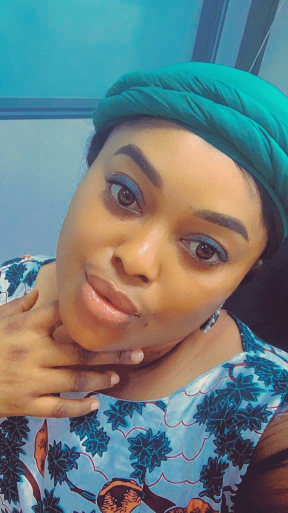 UdemeUmoh16's tweet photo. Even when the fight is lost, Praise Him! Even when it hurts like hell, Keep Praising Him! Even when it Makes no sense to sing. Don't stop Praising Him. Praise Him till the Miracle comes.
#MfonAbasiEkemienUdeme😍❤️💃🏽
#ThisChildofLight☀️
#FOREVERGOLD💃🏽
#GodNeverFail👐#Grateful🙌 https://t.co/uVTMxr7IZe