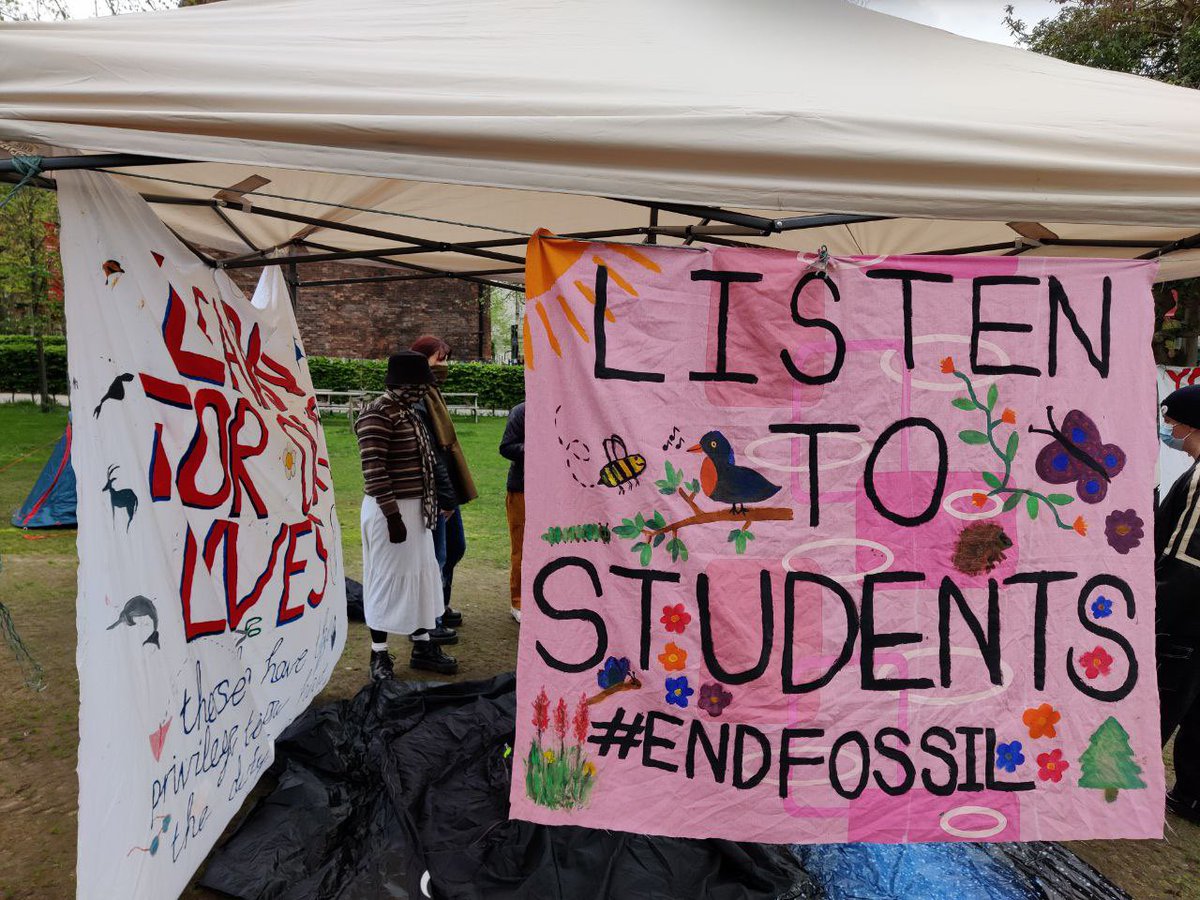 endfossil's tweet image. 🌎 OCCUPATION WAVE 🌎
✊ Simultaneous student occupations in the UK, Spain, Portugal, Belgium, and Germany. And more to come…
🔥 In the spirit of May ‘68, we are rising up in resistance to fossil capitalism and the destruction of our life support systems.
The time is now‼️…