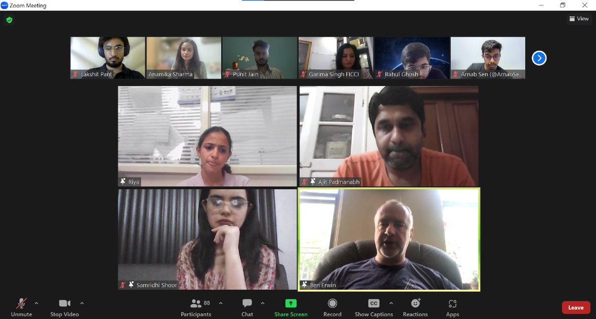 The inaugural session for XROS Fellowship, a <a href="/ficci_india/">FICCI</a> initiative, supported by <a href="/Meta/">Meta</a> kicked-off with the warm welcome of 100 developers selected under the Program, along with insightful sessions on open-source &amp; XR ecosystem in India.
Details here: lnkd.in/dJPzcXgW