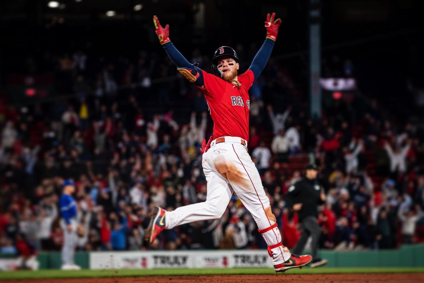 Photos and Video: Boston Red Sox Honor 2004 Championship Team. - Billie  Weiss