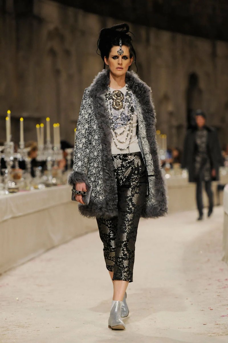 bestdressedafg's tweet photo. And yes, even #KarlLagerfeld was inspired by #Afghanistan! Check out these Afghan coats from #Chanel’s Paris-Bombay collection (pre-fall 2012) that he designed. #MetGala #MetGala2023 #TheMet #AfghanCoat #AfghanCoats #AfghanFashion https://t.co/a5NXYjF8Ig