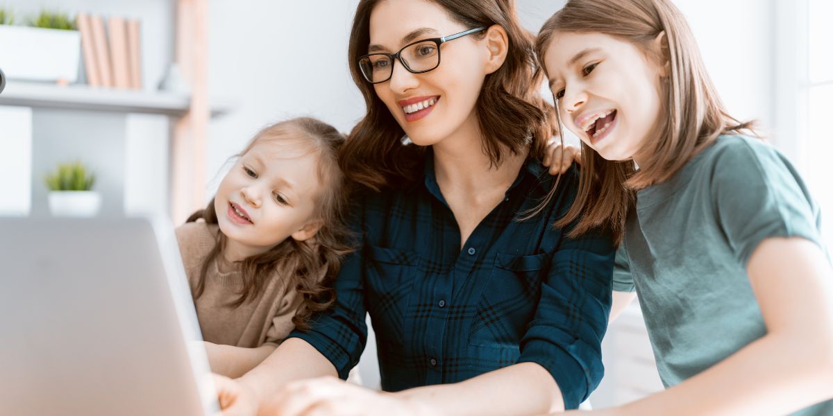 bestpiano's tweet image. A new way of learning music principles   
virtualpiano.net/virtual-music-…
.
.
.
#learnmusic #musiceducation #kidslovemusic #kidsplaypiano