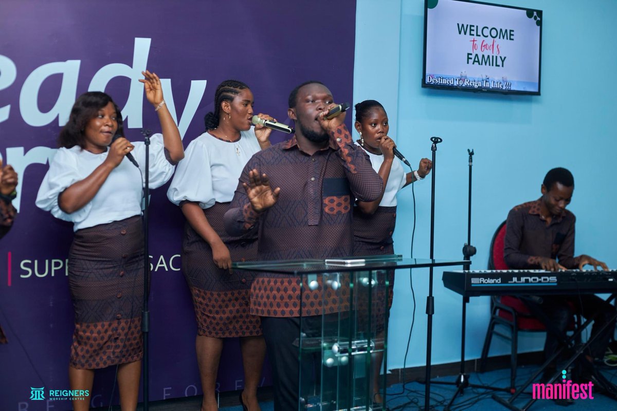 Vbuqsworld's tweet photo. What an Encounter 🔥🔥

These are picture highlights of “Manifest” with Apostle E.O.K Donkor at your church in East Legon Hills @ReignersWC headed by Pastor @PhilOpokuNelson  

#vbuqsworld #fyp #blogger https://t.co/Ivq5yYlvTk