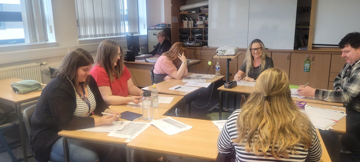 sasbhighschool's tweet photo. #BGEcollaborative The Modern Languages teachers from @sasbhighschool @DuncanrigScndry @CglenHighSchool @StrathavenAcad working together to judge standards in level 3 of the BGE. https://t.co/celPMA9QBq