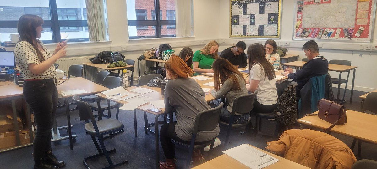 sasbhighschool's tweet photo. #BGEcollaborative The Modern Languages teachers from @sasbhighschool @DuncanrigScndry @CglenHighSchool @StrathavenAcad working together to judge standards in level 3 of the BGE. https://t.co/celPMA9QBq