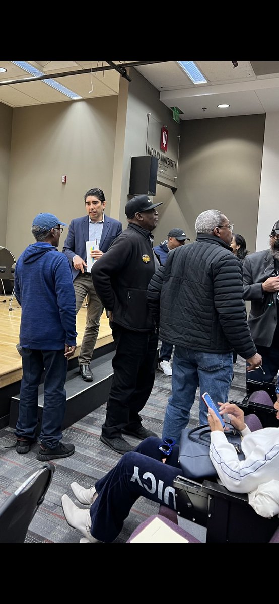 DavidCLubin's tweet photo. Honored to moderate the #Gary, Indiana debate @ @IUNorthwest.

Thank you Hilltop Organized Citizens / Sharon Mallory, @ChancellorIwama, Candidates @Delano4Mayor, @SenEddieMelton, &amp; @GaryMayorPrince, and engaged citizens for showcasing the best of #democracy in action.

#NWIndiana https://t.co/o8A2nOBLfx