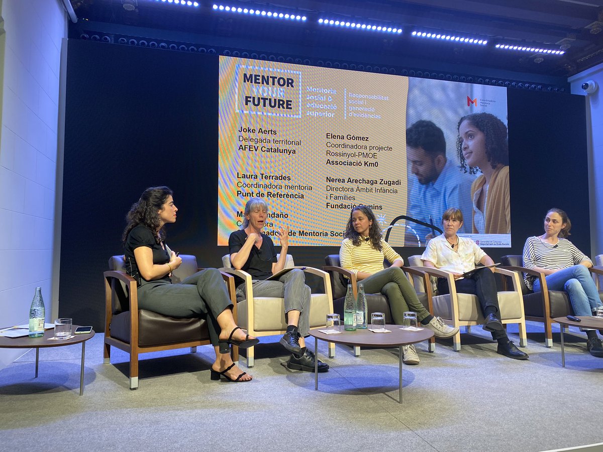 En la jornada #MentorYourFuture les entitats socials destaquen com l’exercici de la mentoria social millora les competencies transversals de les persones mentores voluntàries #voluntariat #softskills <a href="/acciocivicat/">Compte no operatiu</a> <a href="/dsocialscat/">Drets Socials i Inclusió</a>