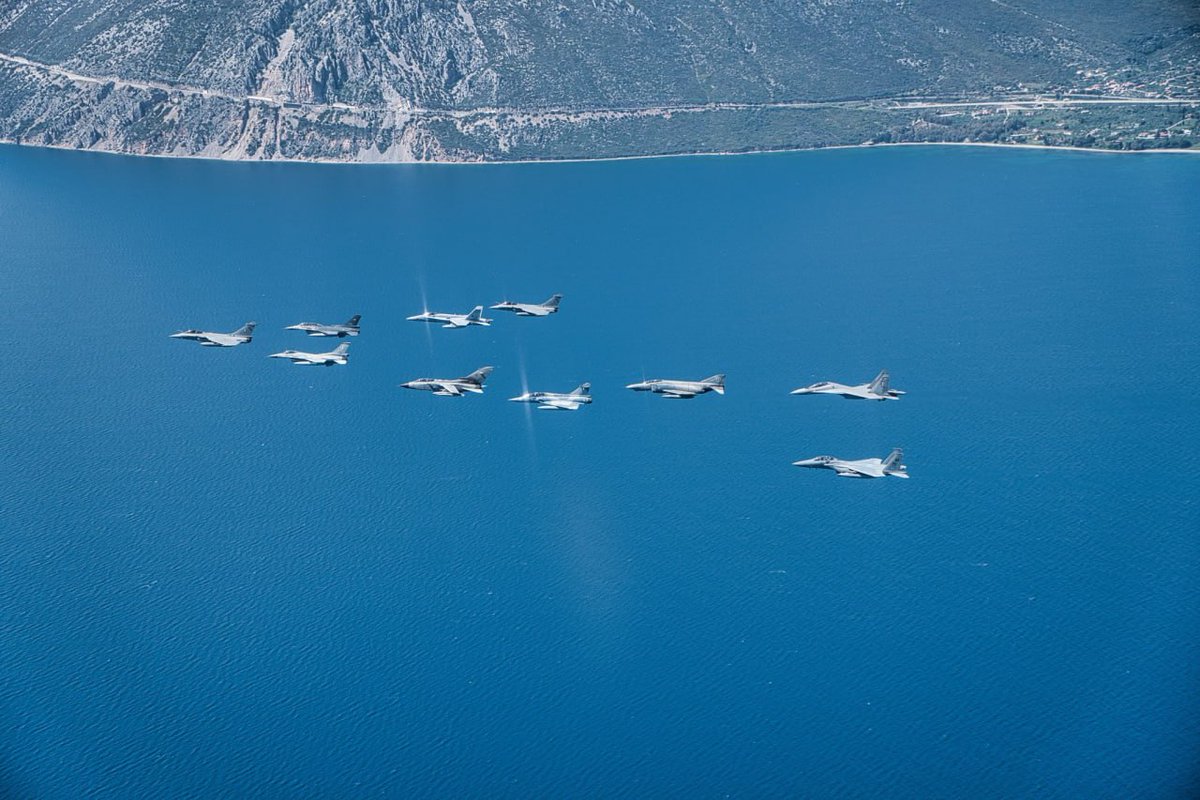 With the azure mediterranean sea in the backdrop, the participating forces of #ExINIOCHOS undertook a formation flight over the famous #Acropolis of Athens & its surrounding mounuments, considered a symbol of glorious human civilisation.