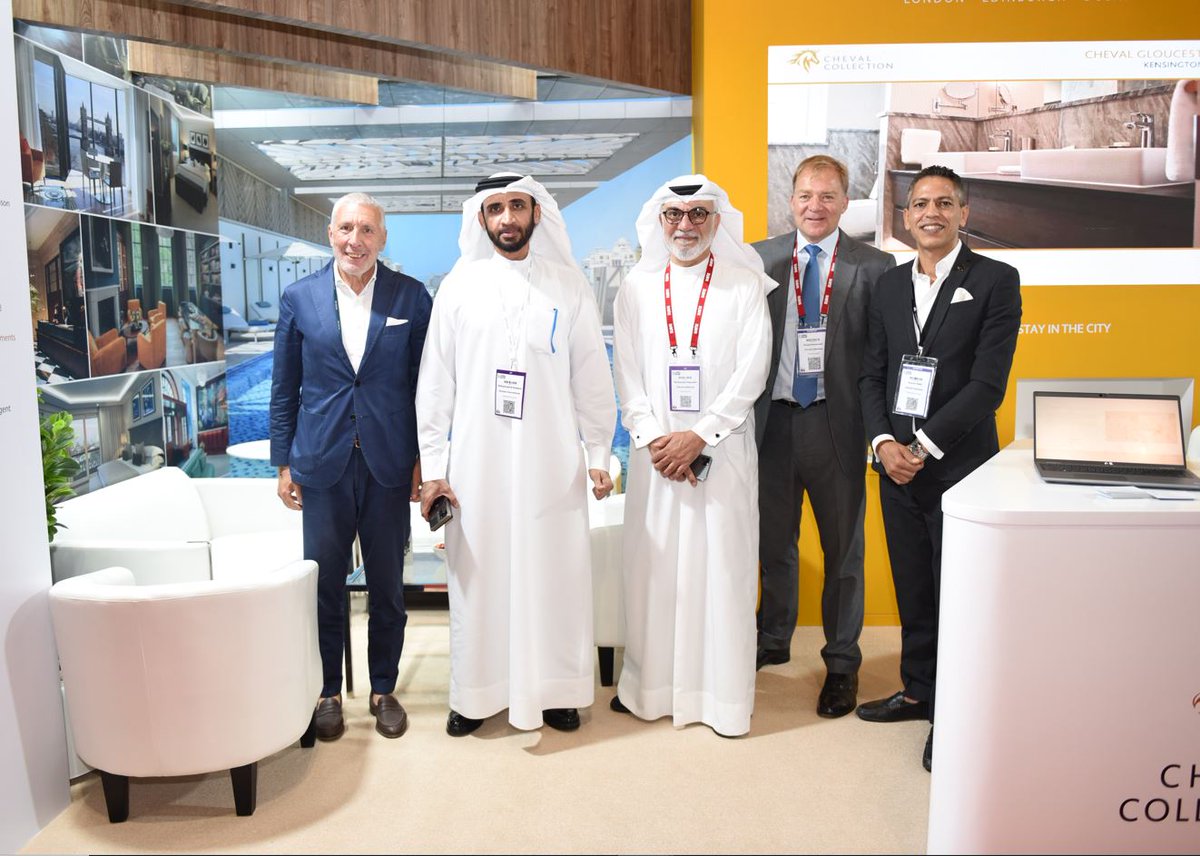 Cheval_Global's tweet image. We also had the privilege of welcoming HE Excellency Mohammed Al Shaibani to our stand at ATM Dubai as we celebrate the opening of Cheval Maison - The Palm Dubai. #ATMDubai #ChevalCollection