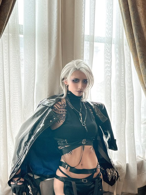 Twitterのコスプレ画像11