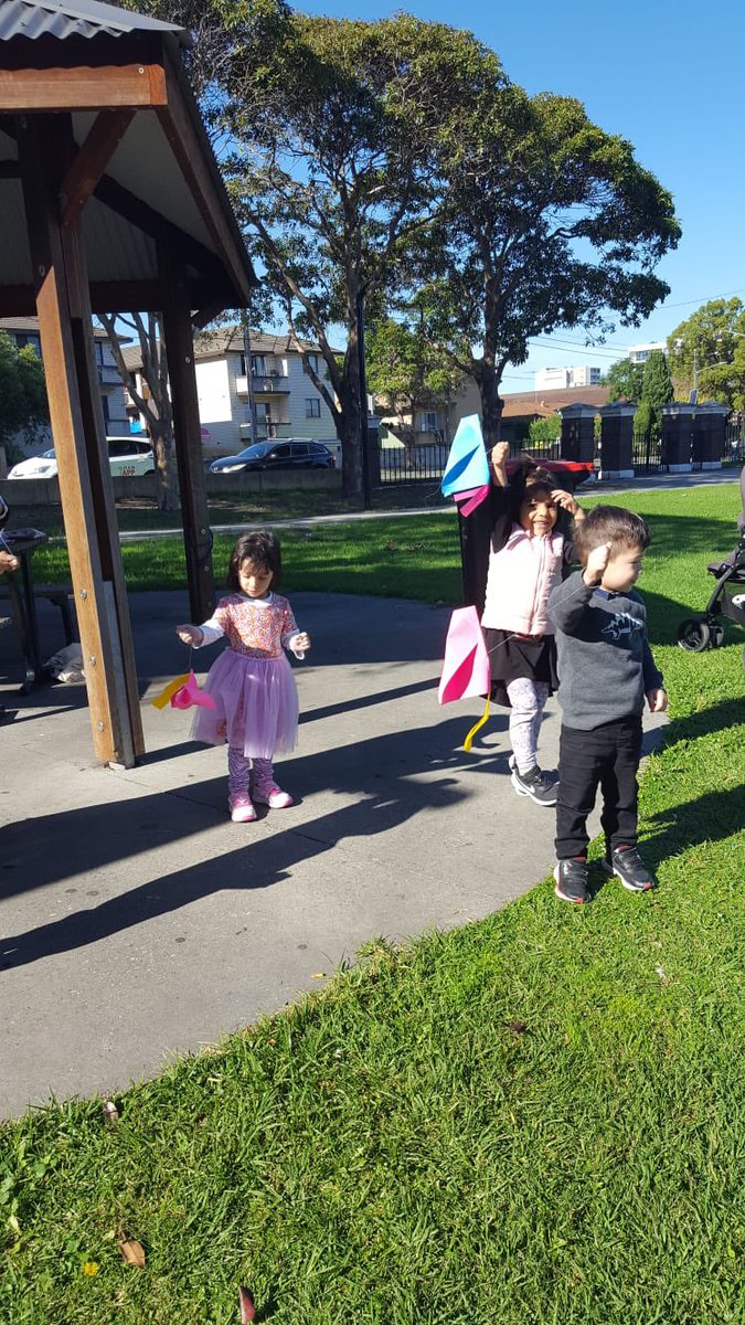 Had a fun day with my little friends making paper kites, enjoying rhymes and playing games at the park. What a great start to our Harmony house playgroup <a href="/AuburnNthPS/">Auburn North PS</a>