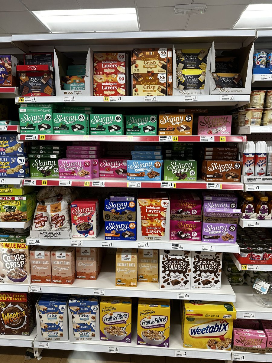 maicxls's tweet photo. this aisle screams middle aged women who’s trying to ‘watch her weight’ https://t.co/kxXlZhP0t2