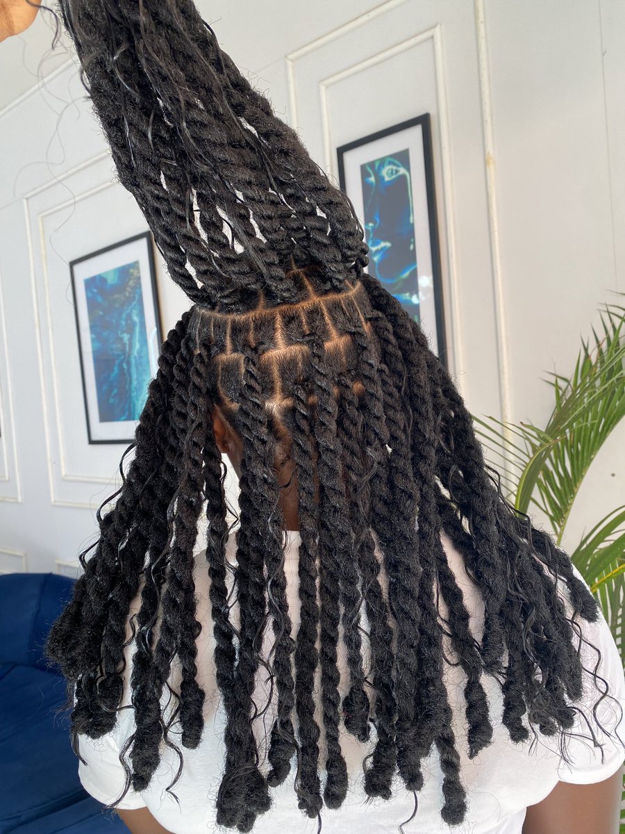 sleek_ug's tweet image. Invisible locs slayed by us
☎️: 0757716514 to book your appointment
Location: Eseri Complex Ntinda