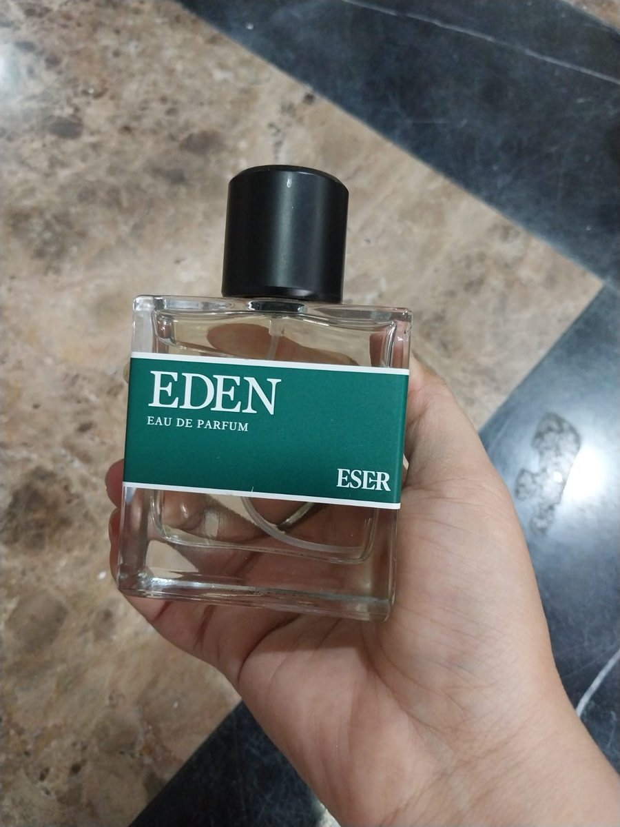 komfjen's tweet photo. @ohmybeautybank iniiii baru beli pake duit thr dan ga menyesal karna wanginya enakk https://t.co/Oxa2PvB8gh