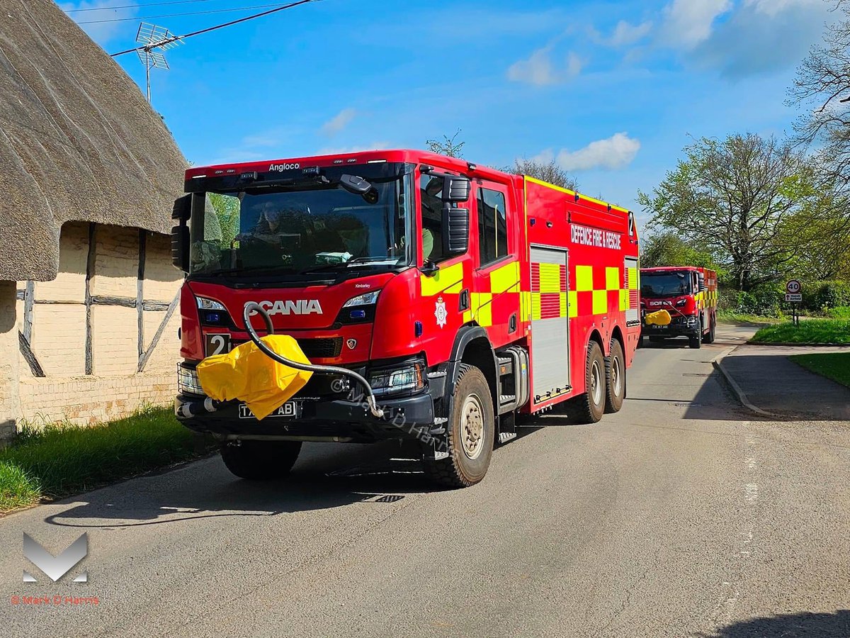 Quick question @DFR_FIRE. Why do your tenders have military number plates but other vehicles don’t? https://t.co/Eu2C7OmqET