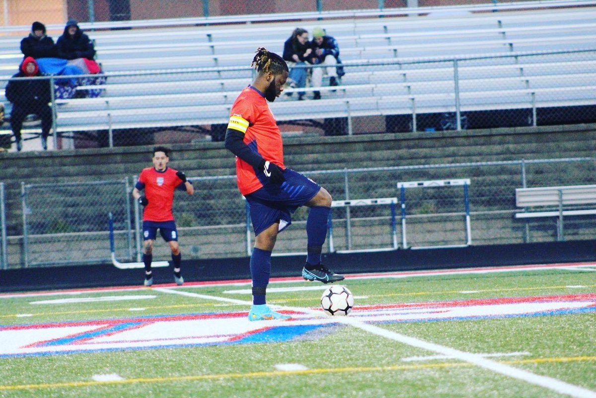 SuperiorCityFC's tweet photo. Lighthouse Red 💥
#SCFC23 #UPSLsoccer https://t.co/qCFThucm94