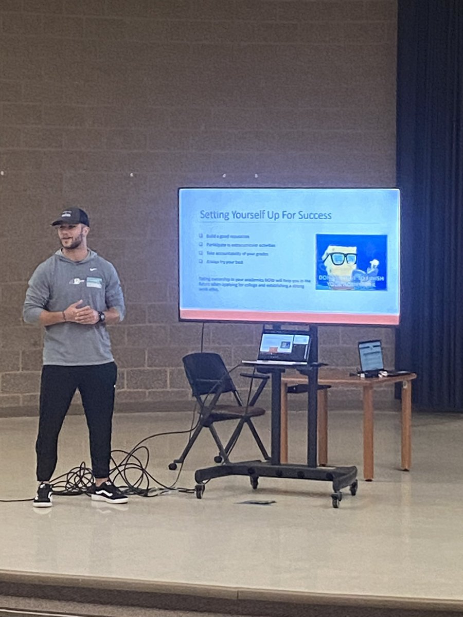 Vicky Kennon tweet media