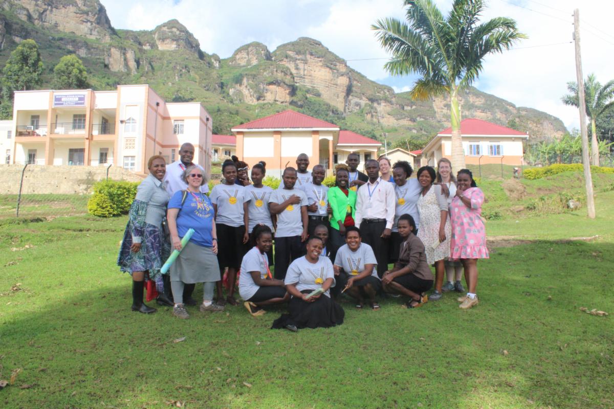 The Teacher Trip was a success! Here are some highlights of our volunteer trip last month focused on teacher workshops with much more to come.