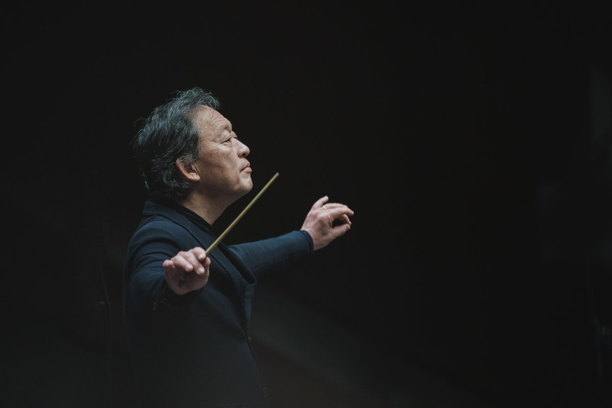 maggiomusicale's tweet photo. #85MMF
🇮🇹 Il maestro Myung-Whun Chung alla guida dell'Orchestra del Maggio Musicale Fiorentino: venerdì 5 maggio 2023 ore 20 nella Sala Zubin Mehta.
𝐂𝐎𝐌𝐔𝐍𝐈𝐂𝐀𝐓𝐎 𝐒𝐓𝐀𝐌𝐏𝐀 𝐄 𝐁𝐈𝐆𝐋𝐈𝐄𝐓𝐓𝐈 👉 https://t.co/UrCyn6Gqu5 https://t.co/ia5h6vNWbq