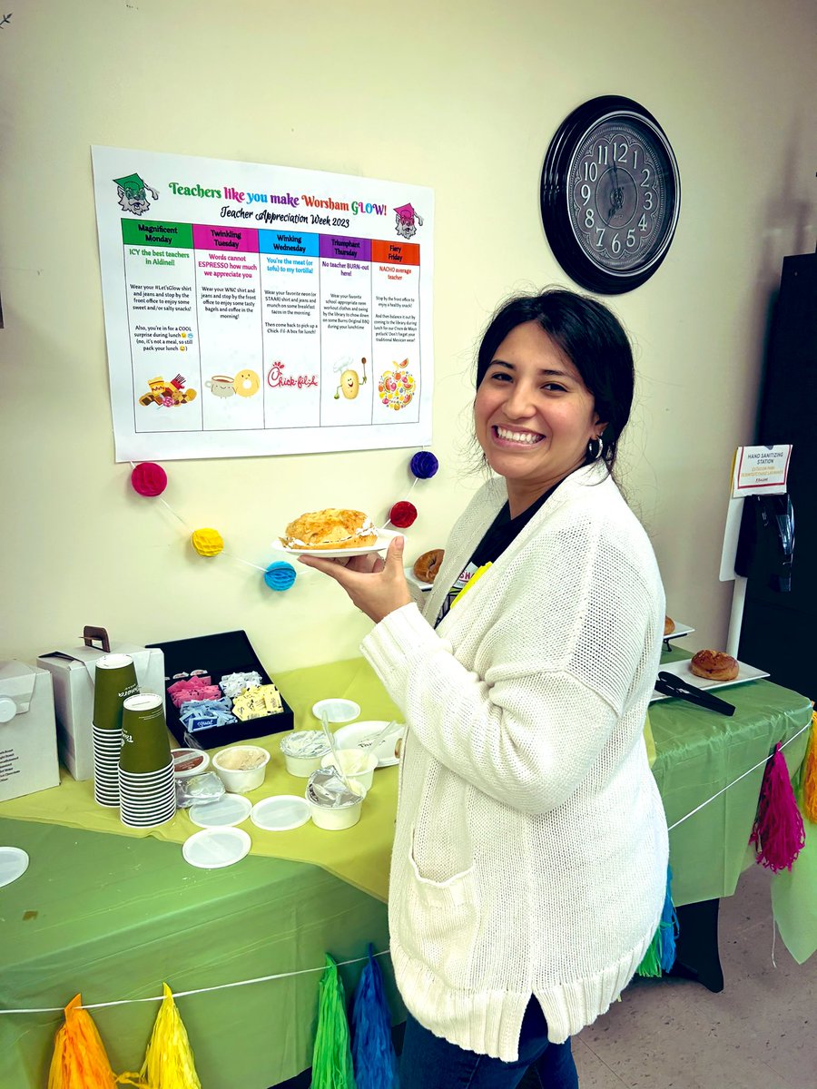 Words cannot ESPRESSO how much we appreciate you! ☕️🥯
#TeacherAppreciationWeek #WorshamGlows #WildcatPride #WeAreACE #AldineConnected #AldineConectado