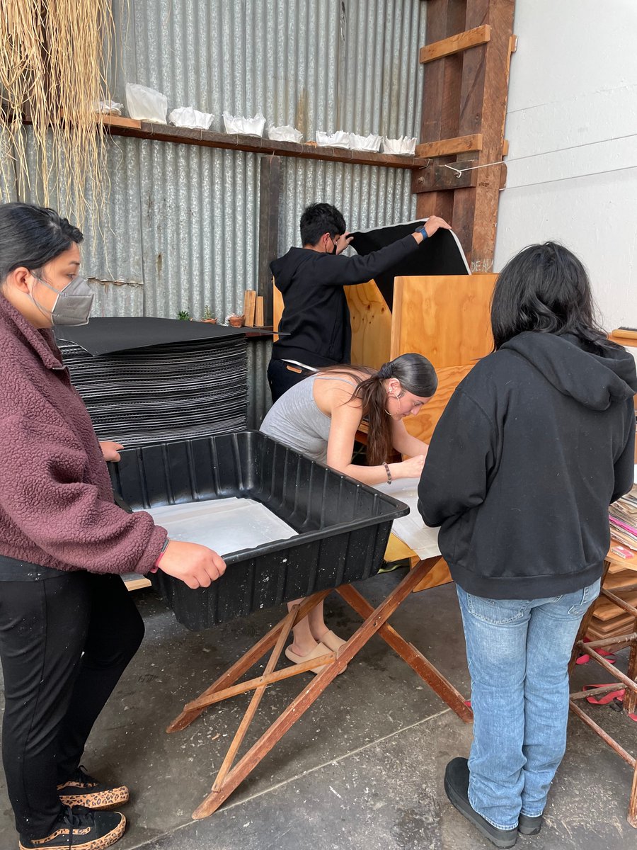 sfmade's tweet image. Last week, we at #SFMade had the pleasure of bringing in 2 classes from the MADE program from Downtown High to @ShotwellPaper for incredible paper making workshops with founder Pam!

A few students said they would love to pursue this in a summer internship or as a career! #sf